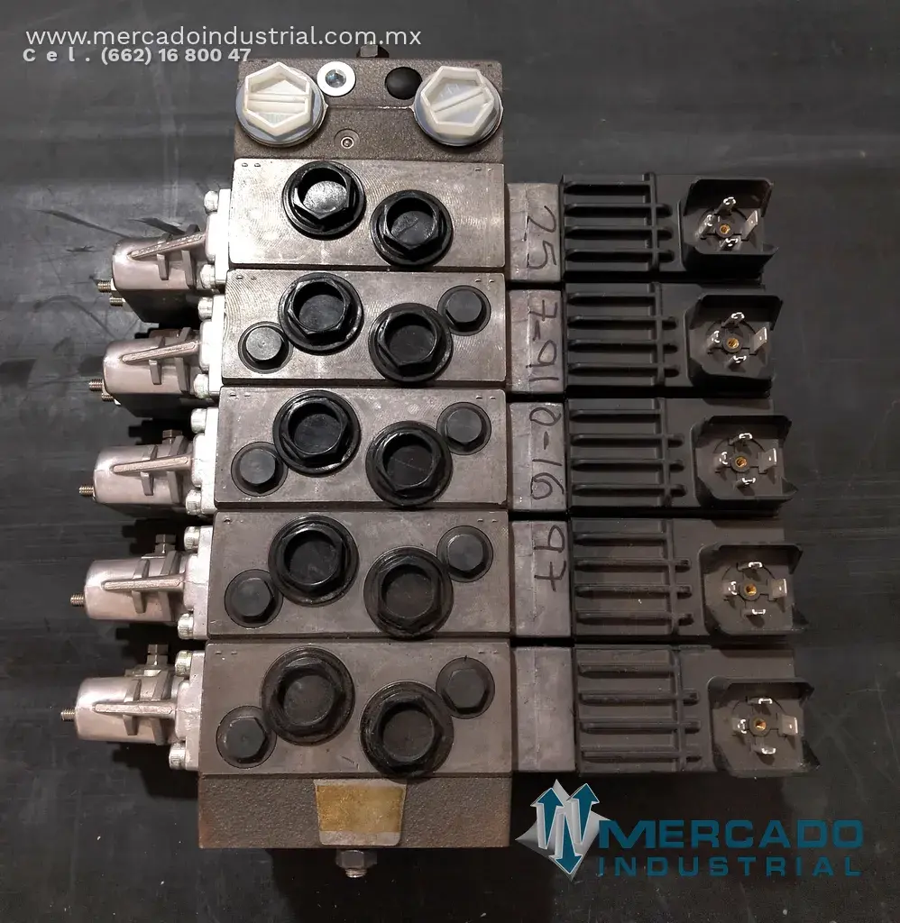 Danfoss PVG32 VALVE 2550-9016 PARA QUEBRADORA TEREX PEGSON 4242SR - imagen 1