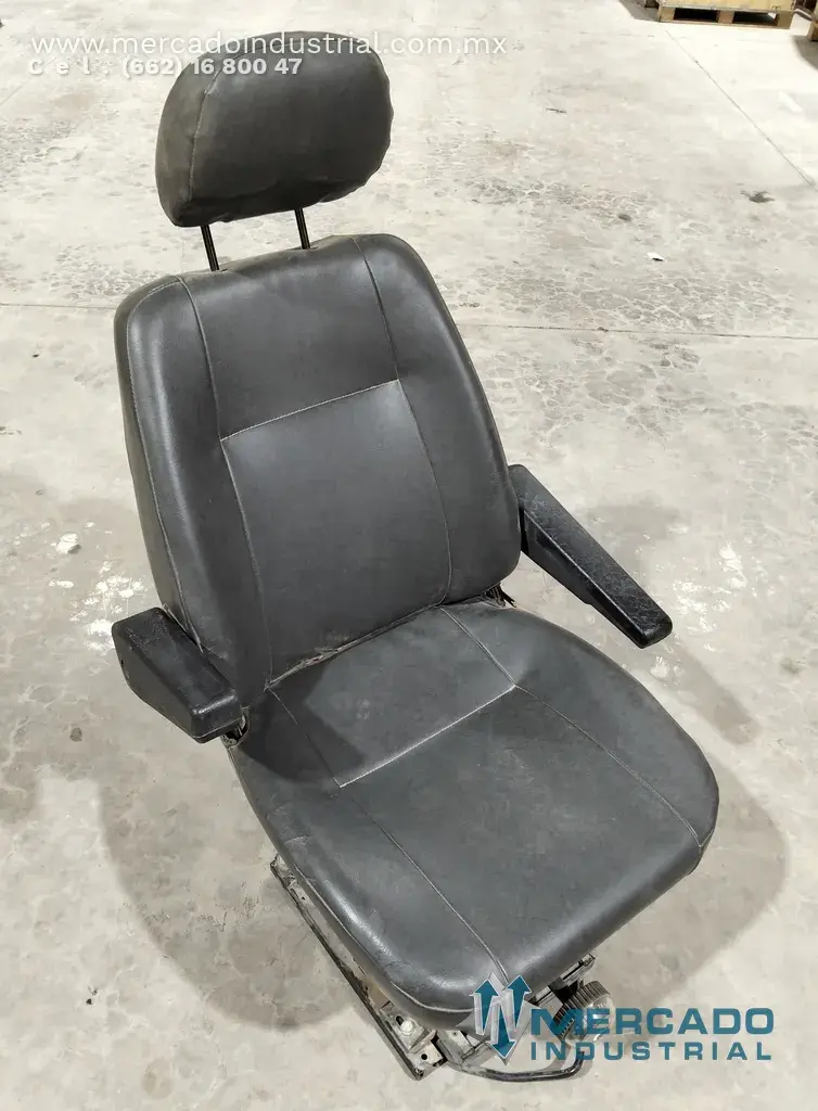 Komatsu 417-57-21512 SEAT OPERATOR (WD500-3) - imagen 1