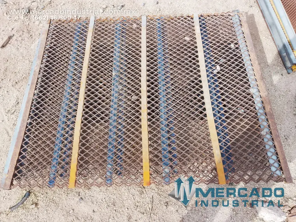 Malla para criba de 1 1/16" X 1 1/16" - imagen 1