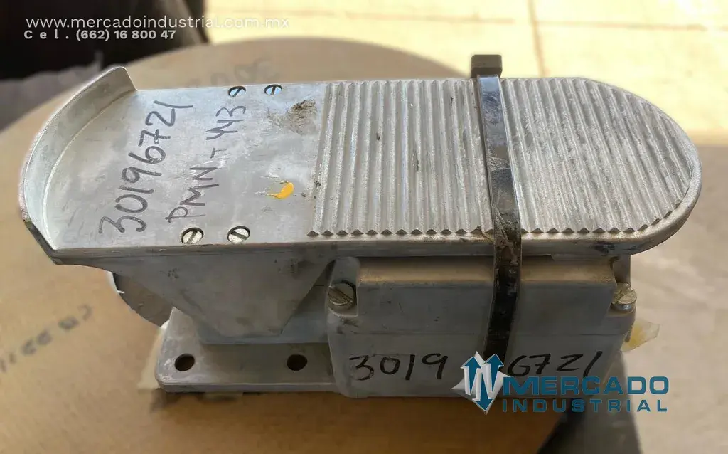 Pedal parte DFP2M13035 marca OEM - imagen 1