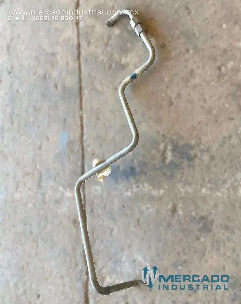 Tubo 1/2" parte 6557782 marca Bobcat - imagen 1