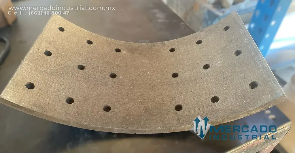 Lining 17 1/2" x 9 1/2" parte 15P1176 marca P&H - imagen 1