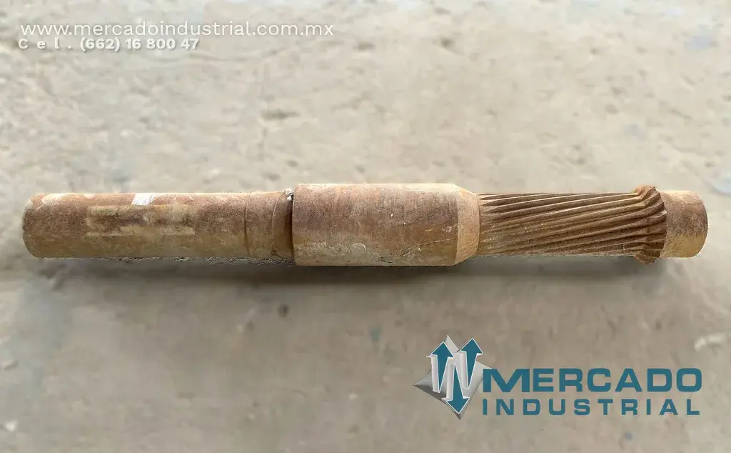 Piñón y eje para grúa viajera 8 TON parte 1-12-13378A marca Aceco - imagen 1