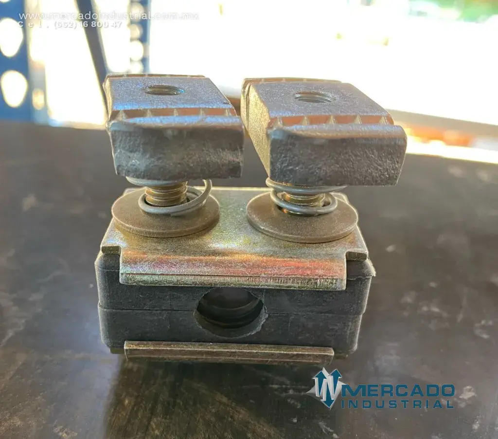 Abrazadera 2" x 1 1/2" parte WA47 marca Dresser - imagen 1