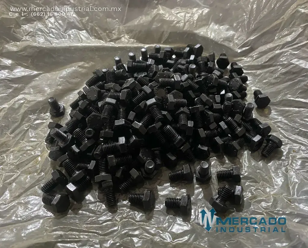 TORNILLO HEXAGONAL GRADO 8.8 6X10 MM - imagen 1