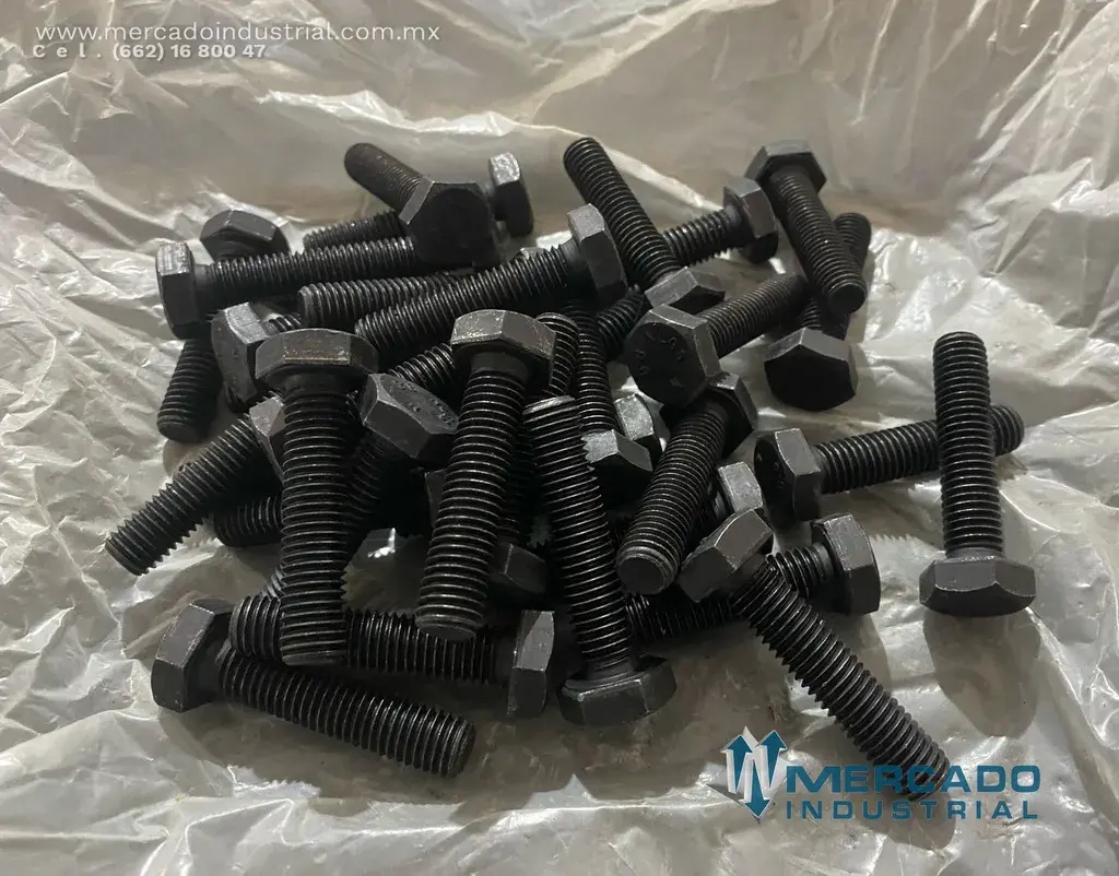 TORNILLO HEXAGONAL GRADO 8.8 10X45 MM - imagen 1