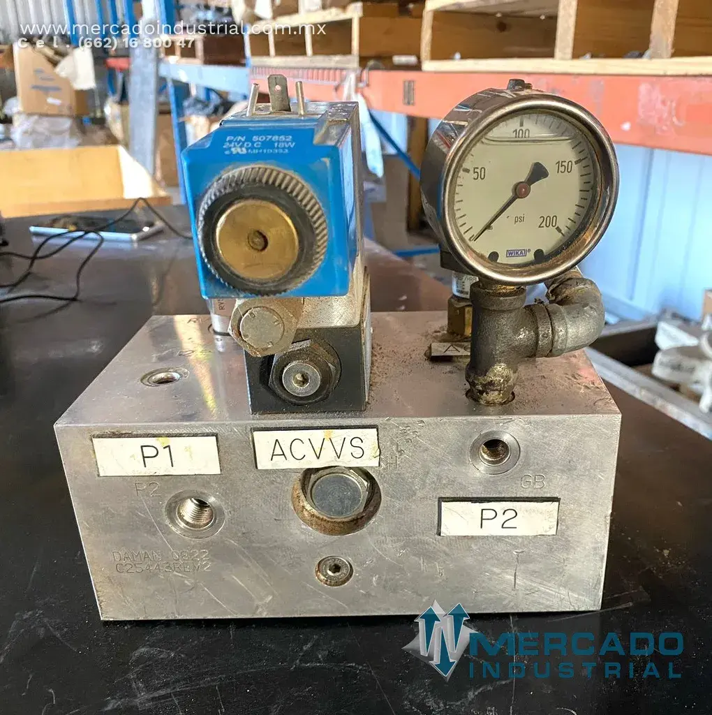 Válvula múltiple direccional 5000 PSI parte 507852 marca Vickers - imagen 1