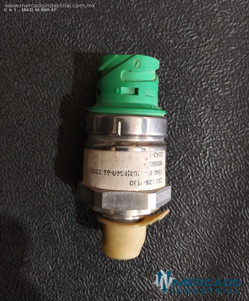 Komatsu 6560-61-7202 (6560-61-7201) SENSOR (D155AX-6) - imagen 1