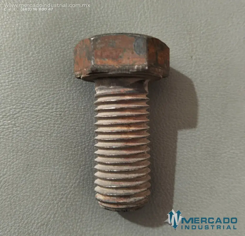 KOMATSU 01010-61635 BOLT (HD785-5) - imagen 1