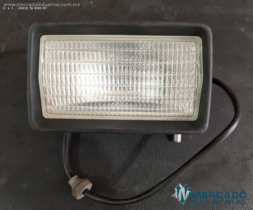 Komatsu 42N-06-15650 LIGHT RIGHT (WB146-5) - imagen 1