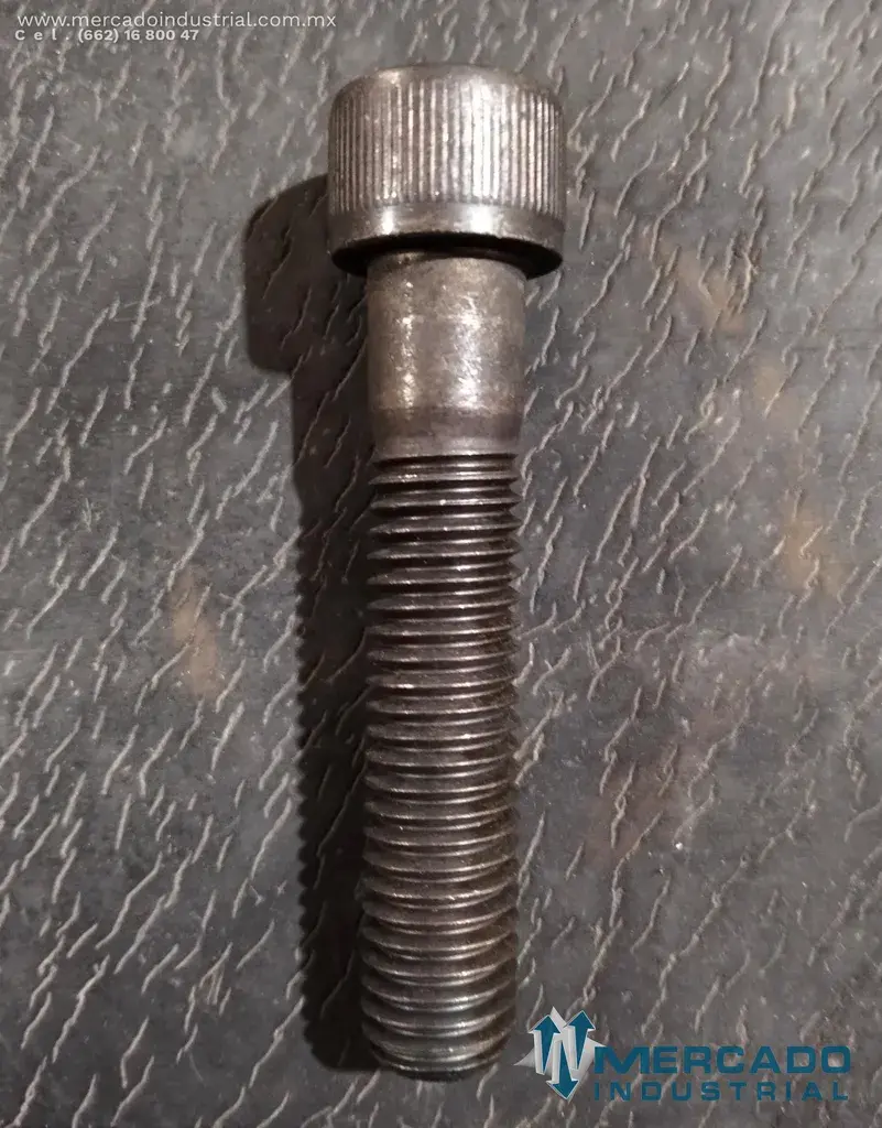 KOMATSU 51076271 BOLT KIT VALVE 4 WAY - imagen 1