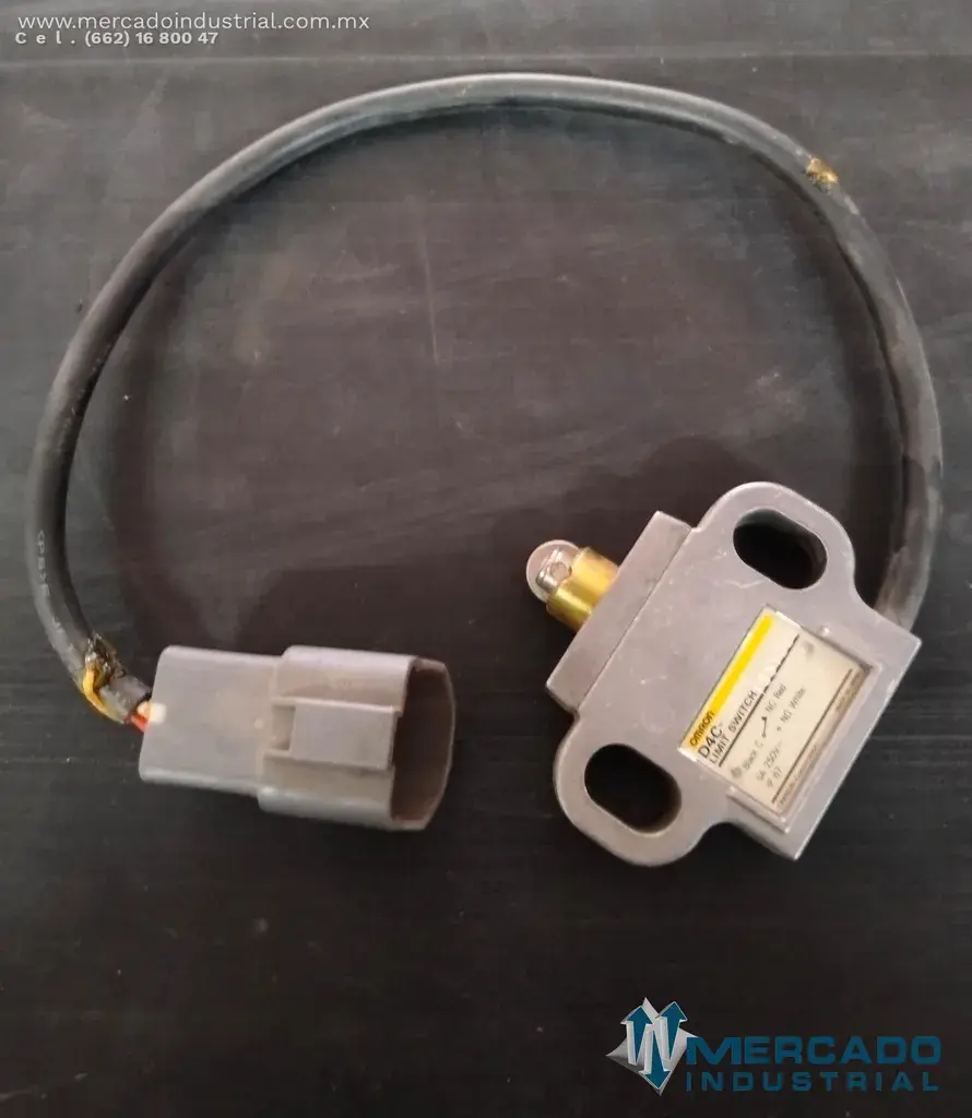 Komatsu 08076-50350 SWITCH LIMIT (WA900-3A) - imagen 1