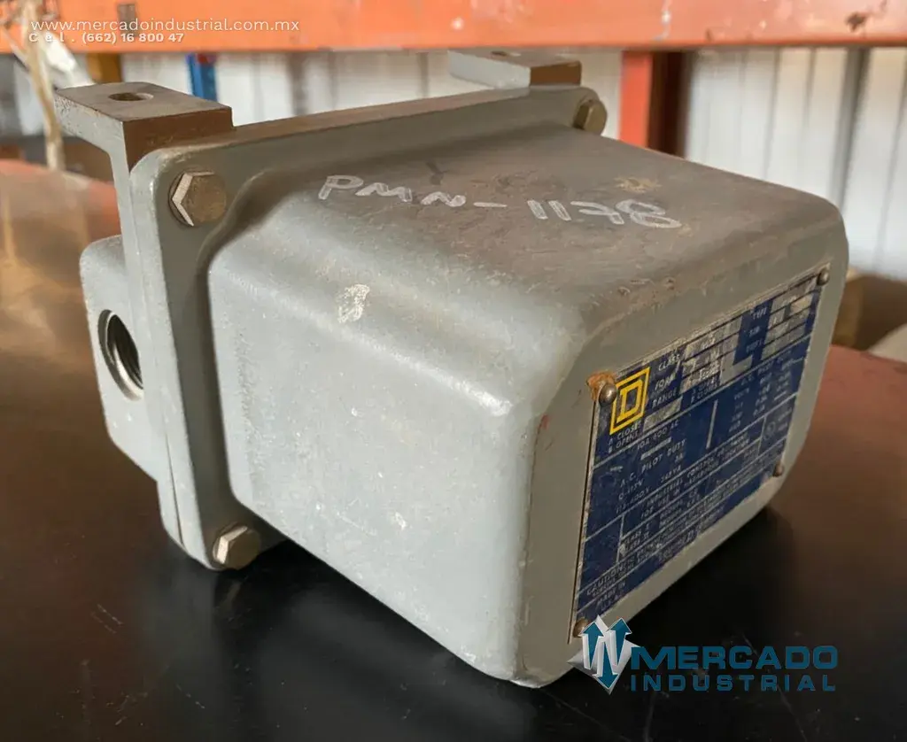 Interruptor de presión 600 V 10 A 250 PSI parte ACR29 marca Square D - imagen 1