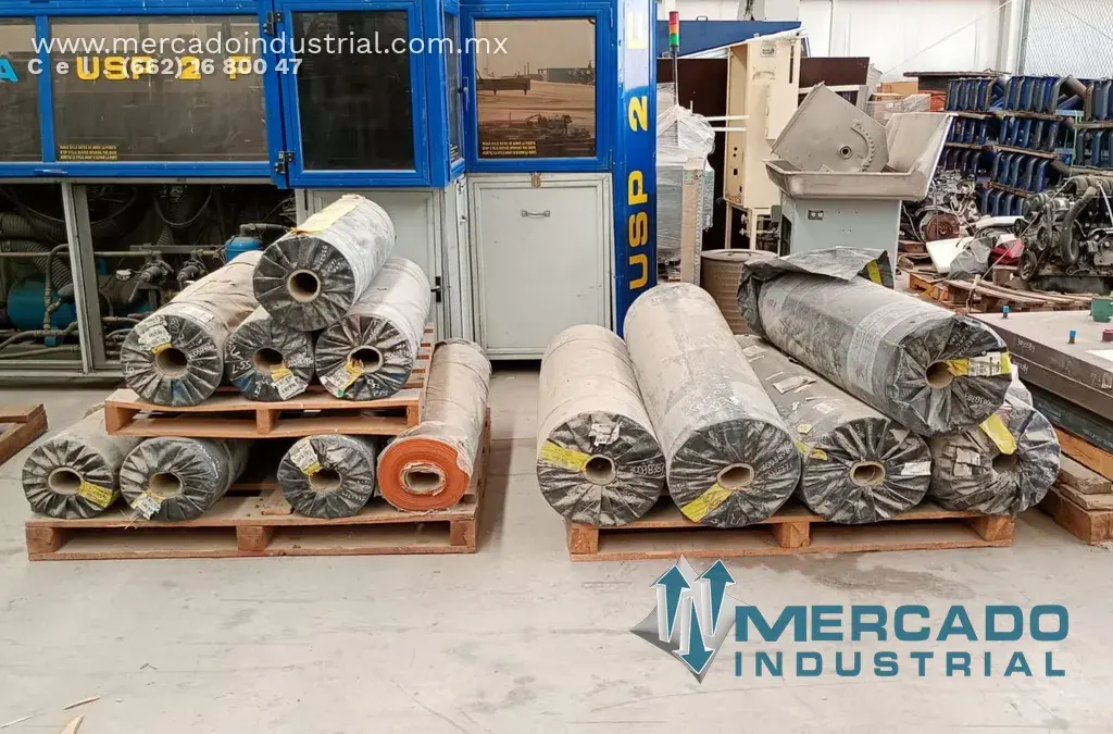 Rollo hule nitrilo 9.25M X 1.23M marca Linatex - imagen 1