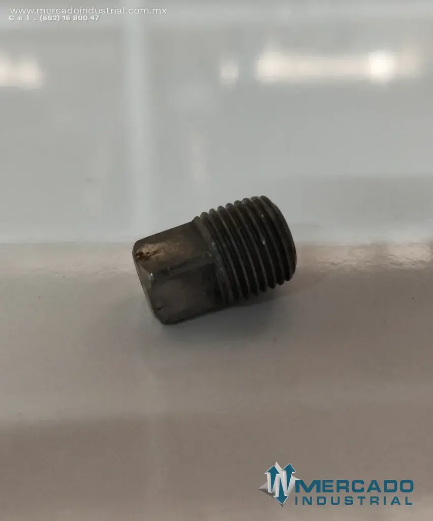 Komatsu 07042-00108 PLUG (D375A-5) - imagen 1