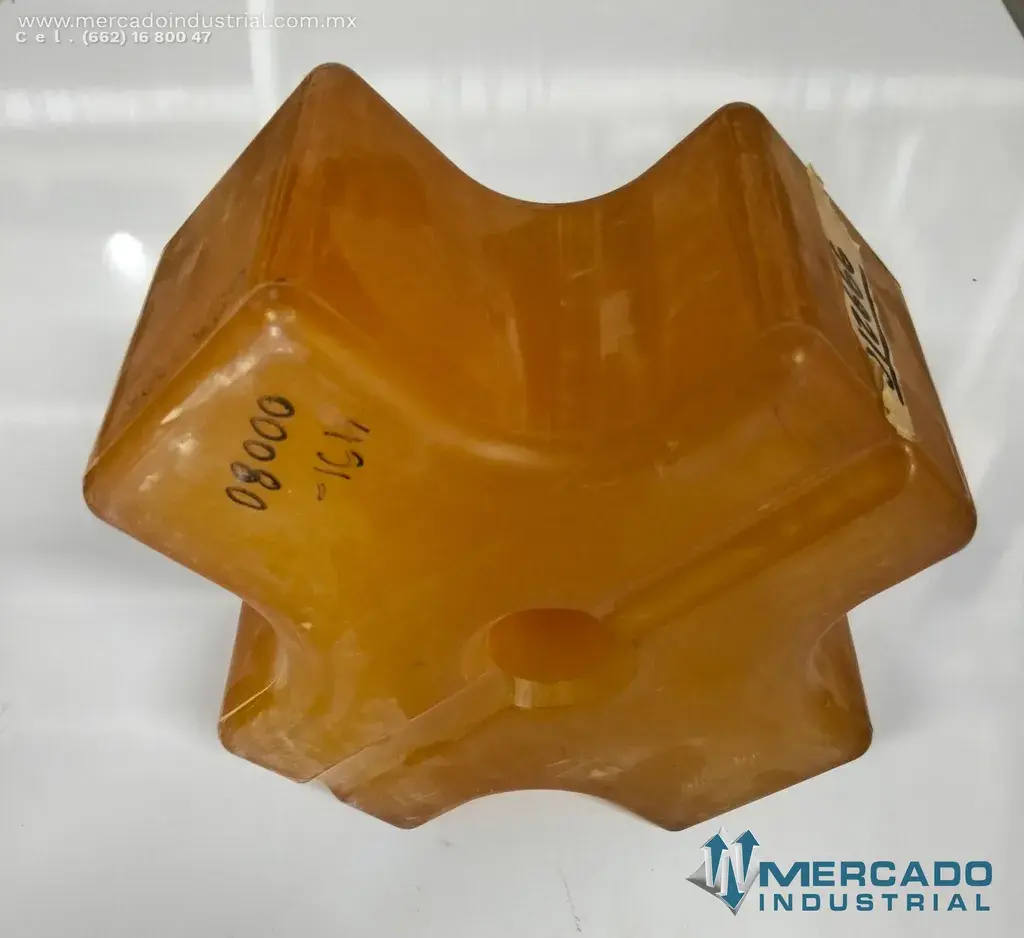 DAEMO UPPER ISOLATOR (6230005) - imagen 1