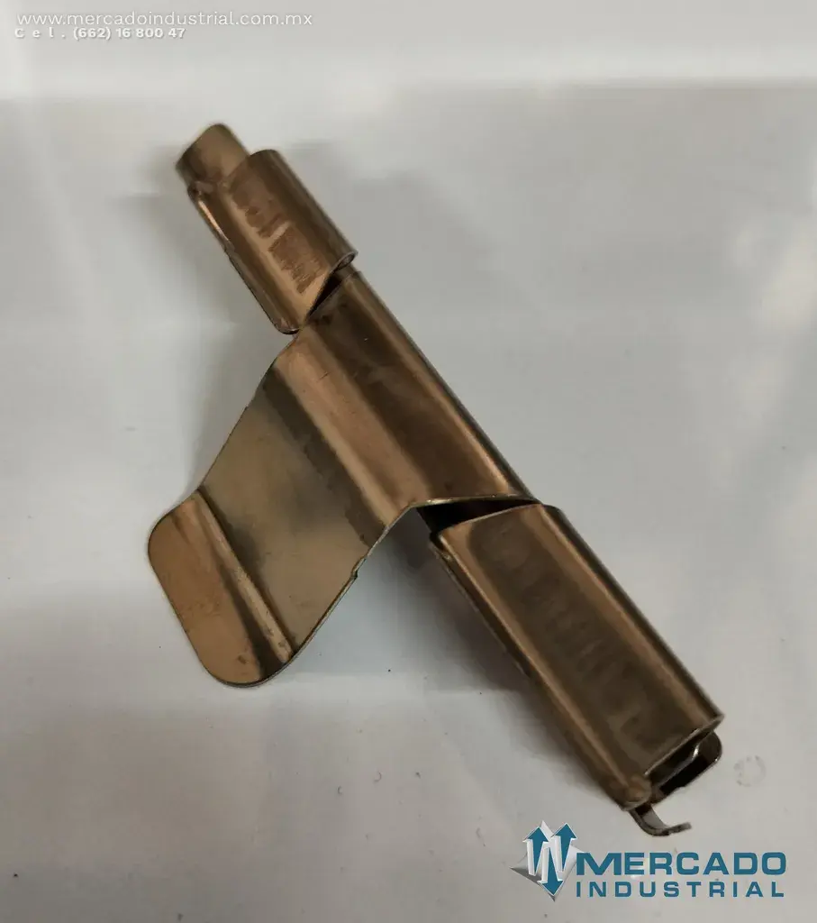 MOPAR 05179878AA QUITARUIDO TRASERO RAM - imagen 1