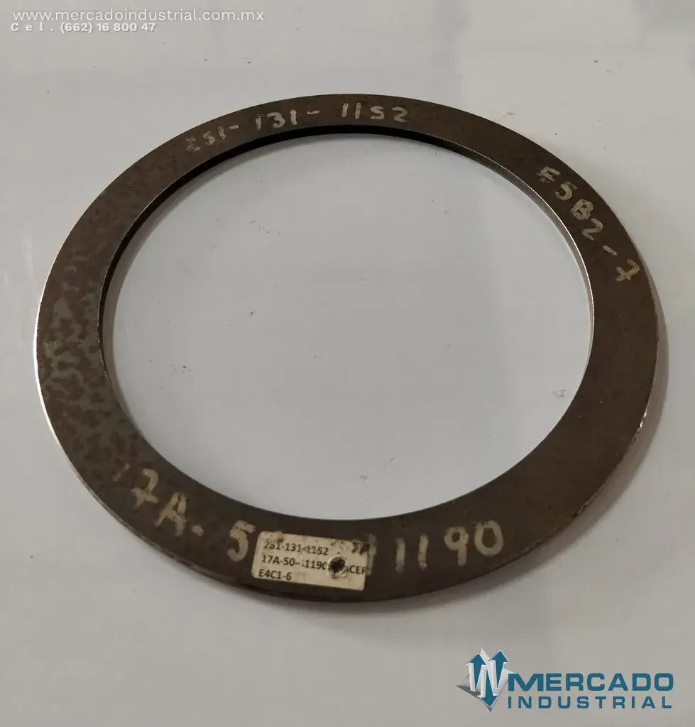 Komatsu 17A-50-41190 SPACER (D155AX-6) - imagen 1