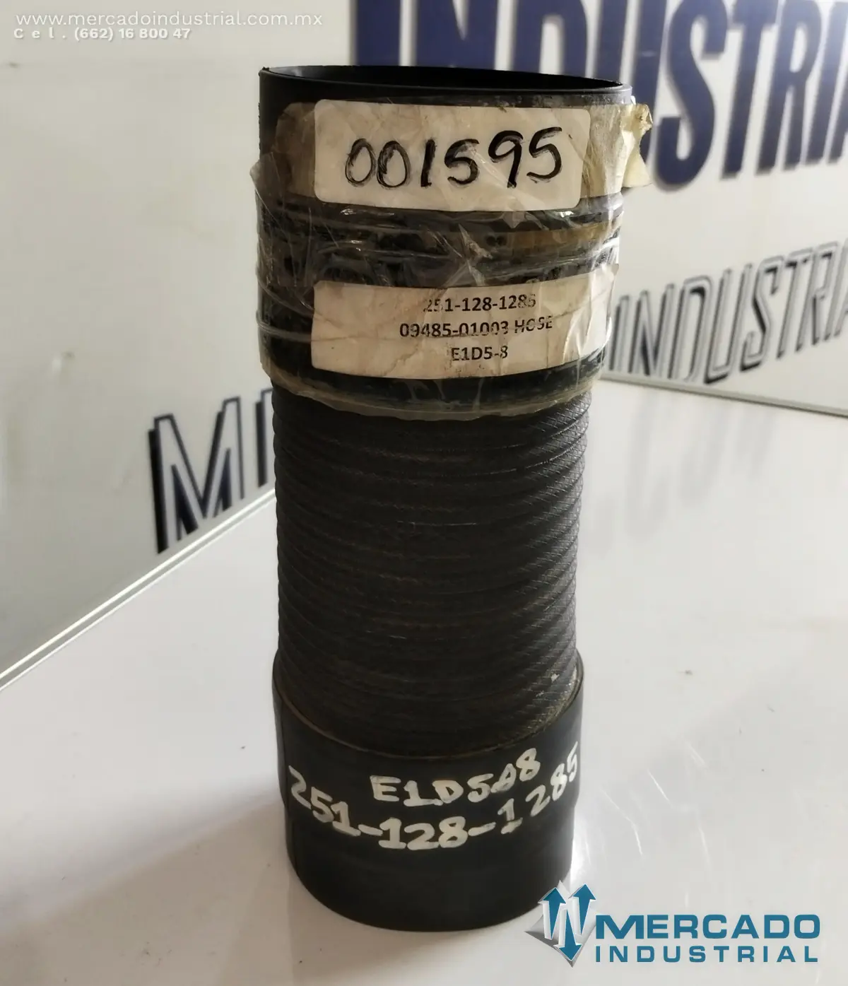 Komatsu 09485-01003 HOSE (D61EX-15) - imagen 1
