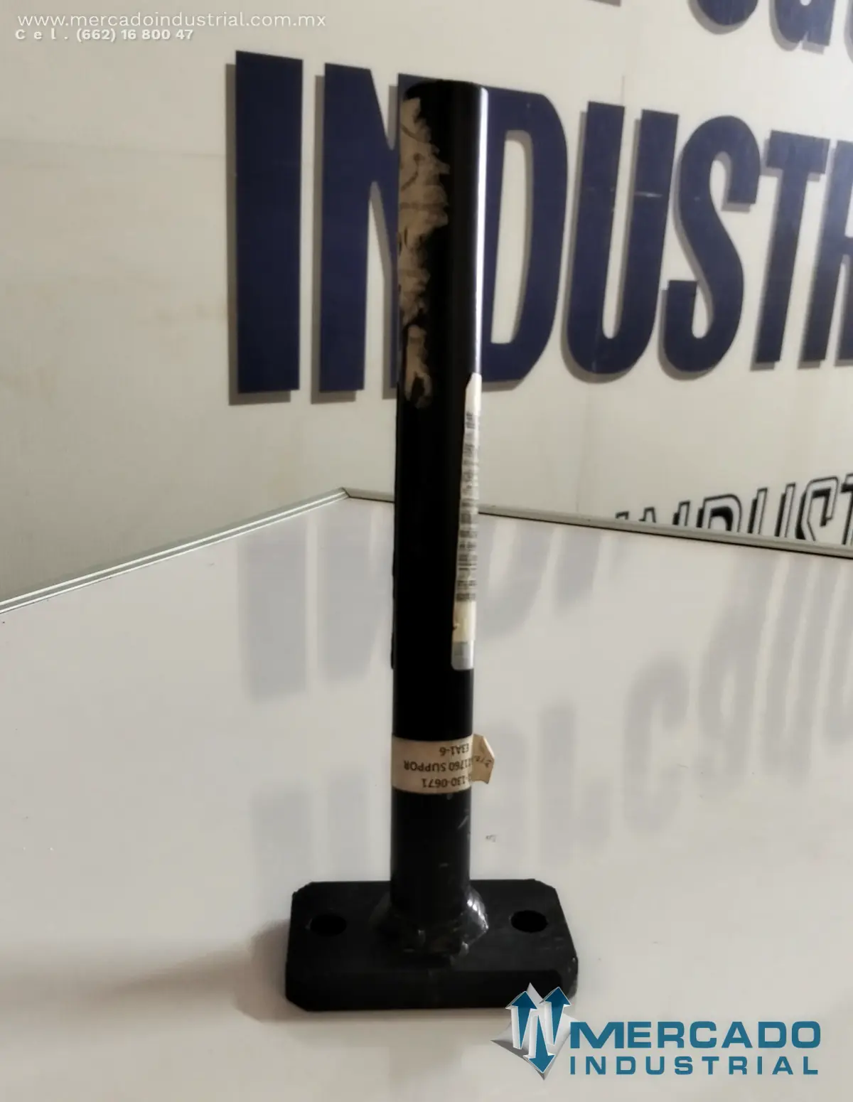 Komatsu 37A-54-11760 (334462061) SUPPORT (SK815-5) - imagen 1