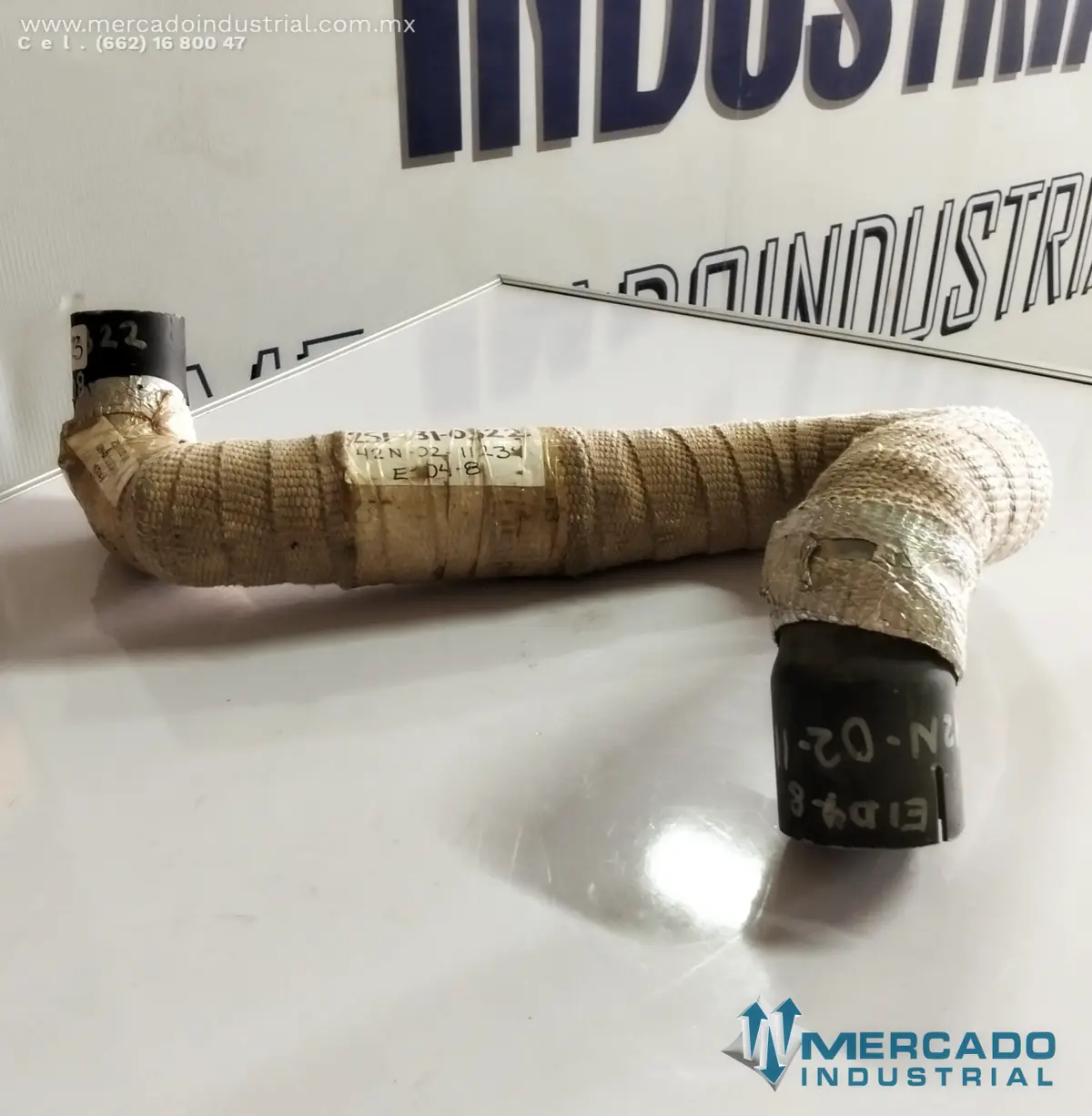Komatsu 42N-02-11234 PIPE (WB146-5) - imagen 1