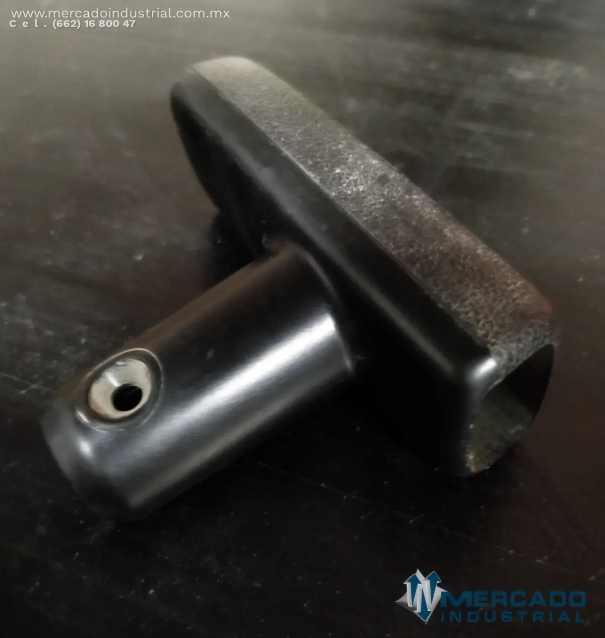 Komatsu 569-44-65610 KNOB (HD785-5) - imagen 1