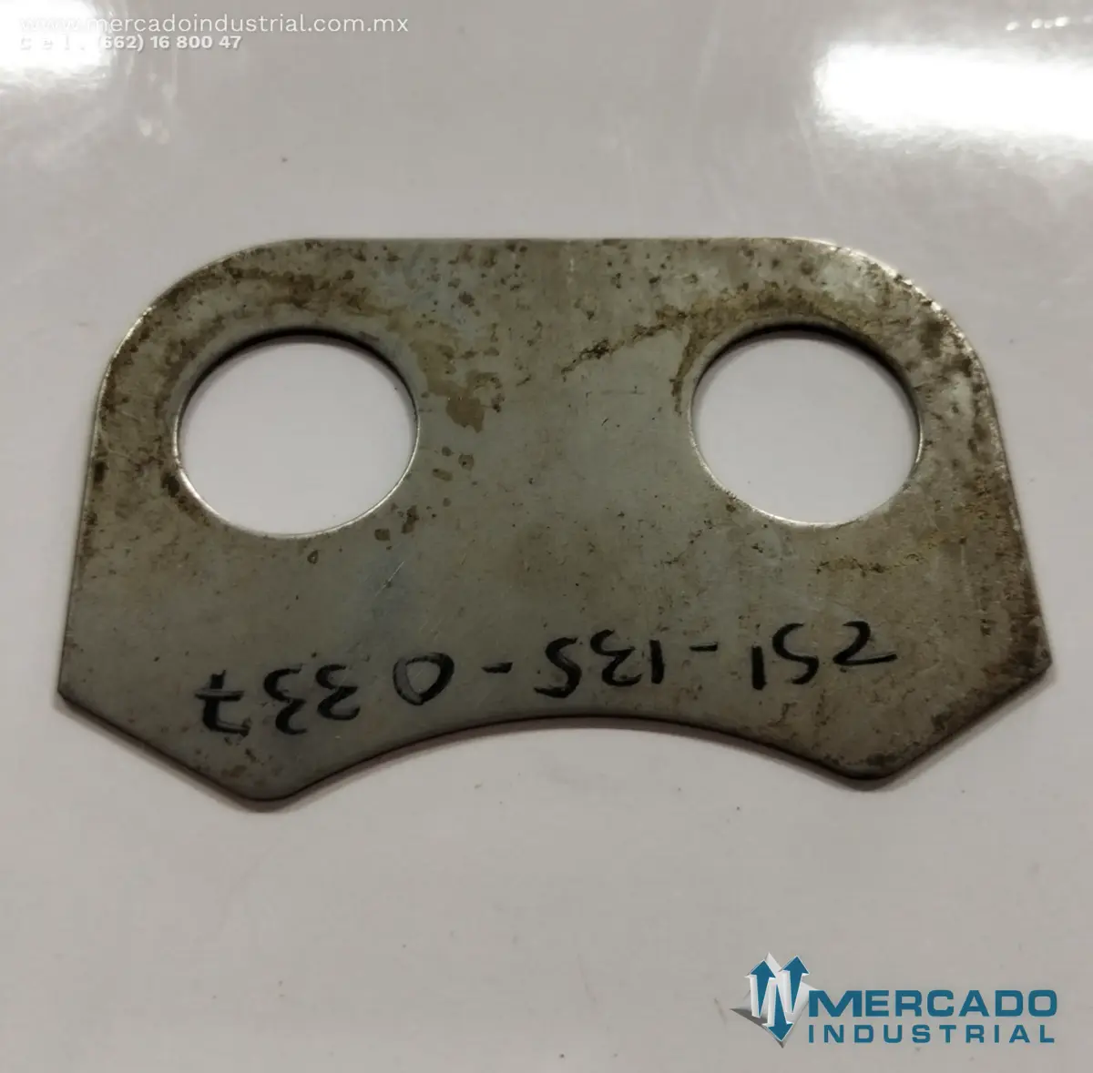 Komatsu 707-88-15010 SHIM (D155AX-6) - imagen 1