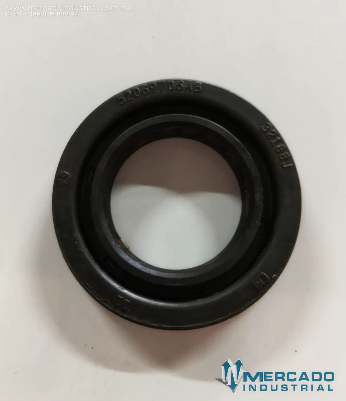 NATIONAL SEALS RETEN DELANTERO RAM 2500 (2006-07-08) 5206706AB - imagen 1