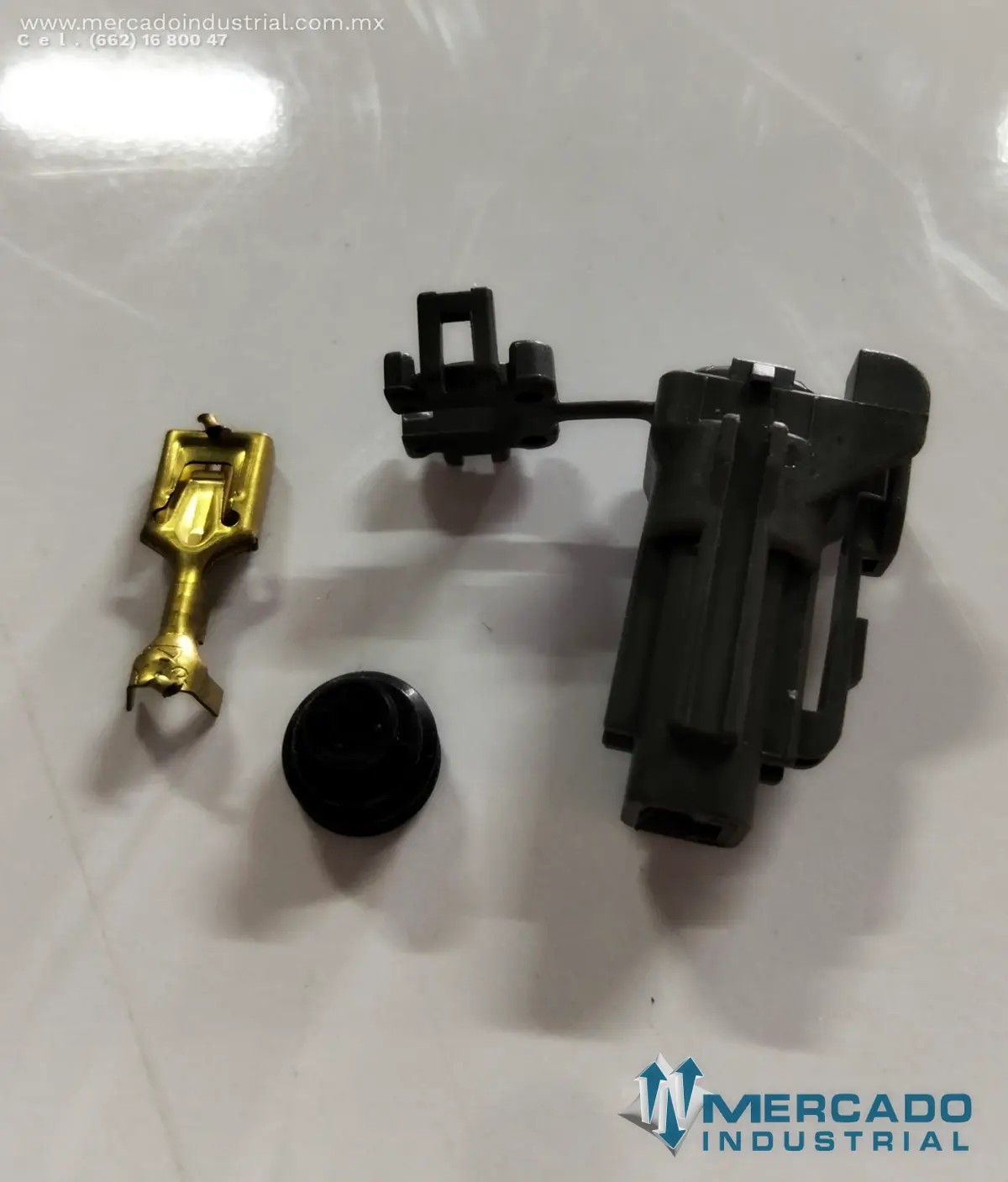 KOMATSU 89103040 PLUG ASSEMBLY (PC3000-6) - imagen 1