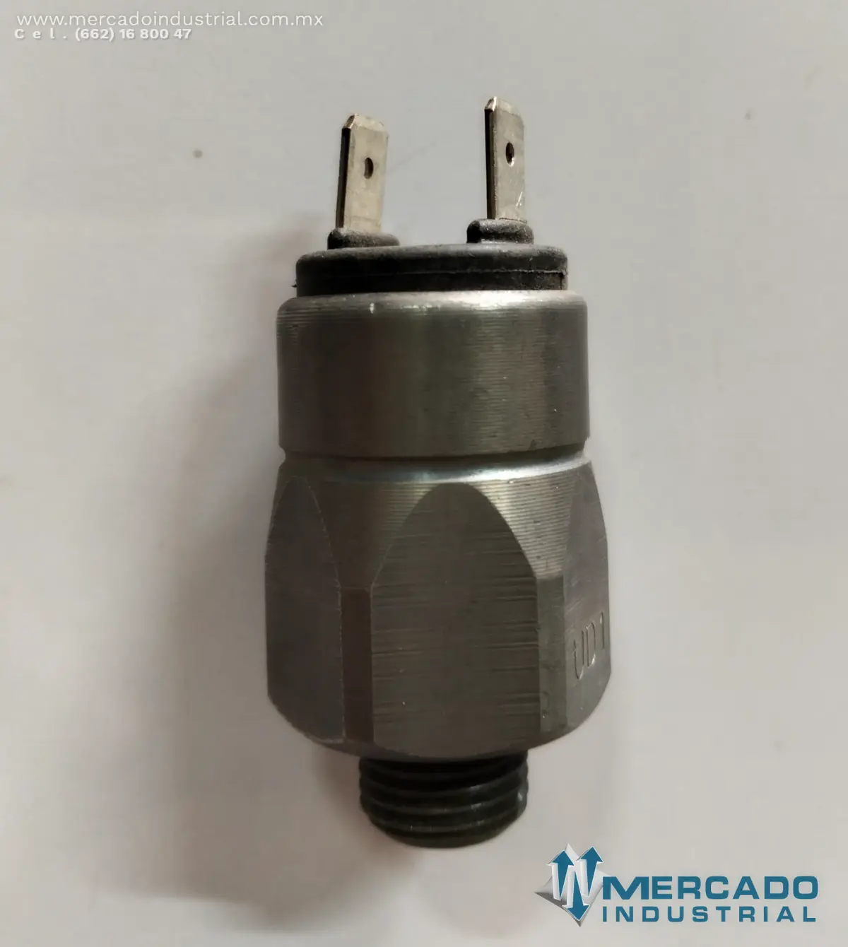 KOMATSU 93260940 PRESSURE SWITCH (PC3000-6) - imagen 1