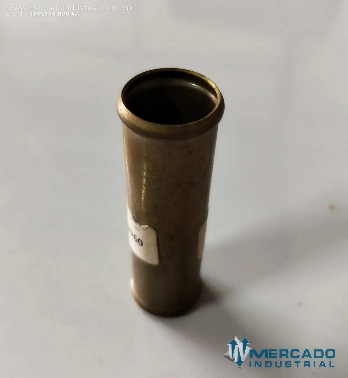 Komatsu 09484-00560 CONNECTOR (D61EX-15) - imagen 1