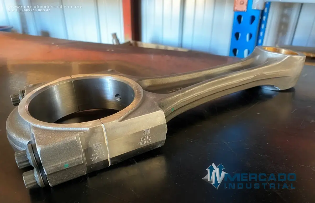 Brazo pistón 16 3/4" x 5 5/16" parte 309Z935NX marca Cummins - imagen 1