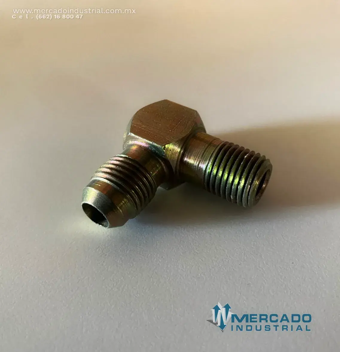 Codo 90° 1/4" parte 020710 marca Signode - imagen 1