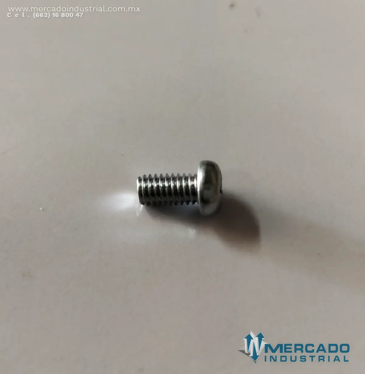 Komatsu 01220-40408 SCREW (D155AX-6) - imagen 1