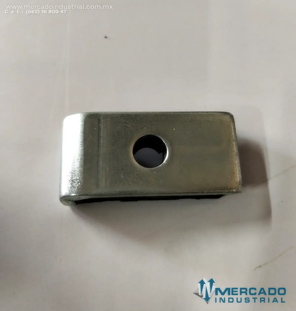 Komatsu 6215-71-5292 CLAMP (HD785-5) - imagen 1