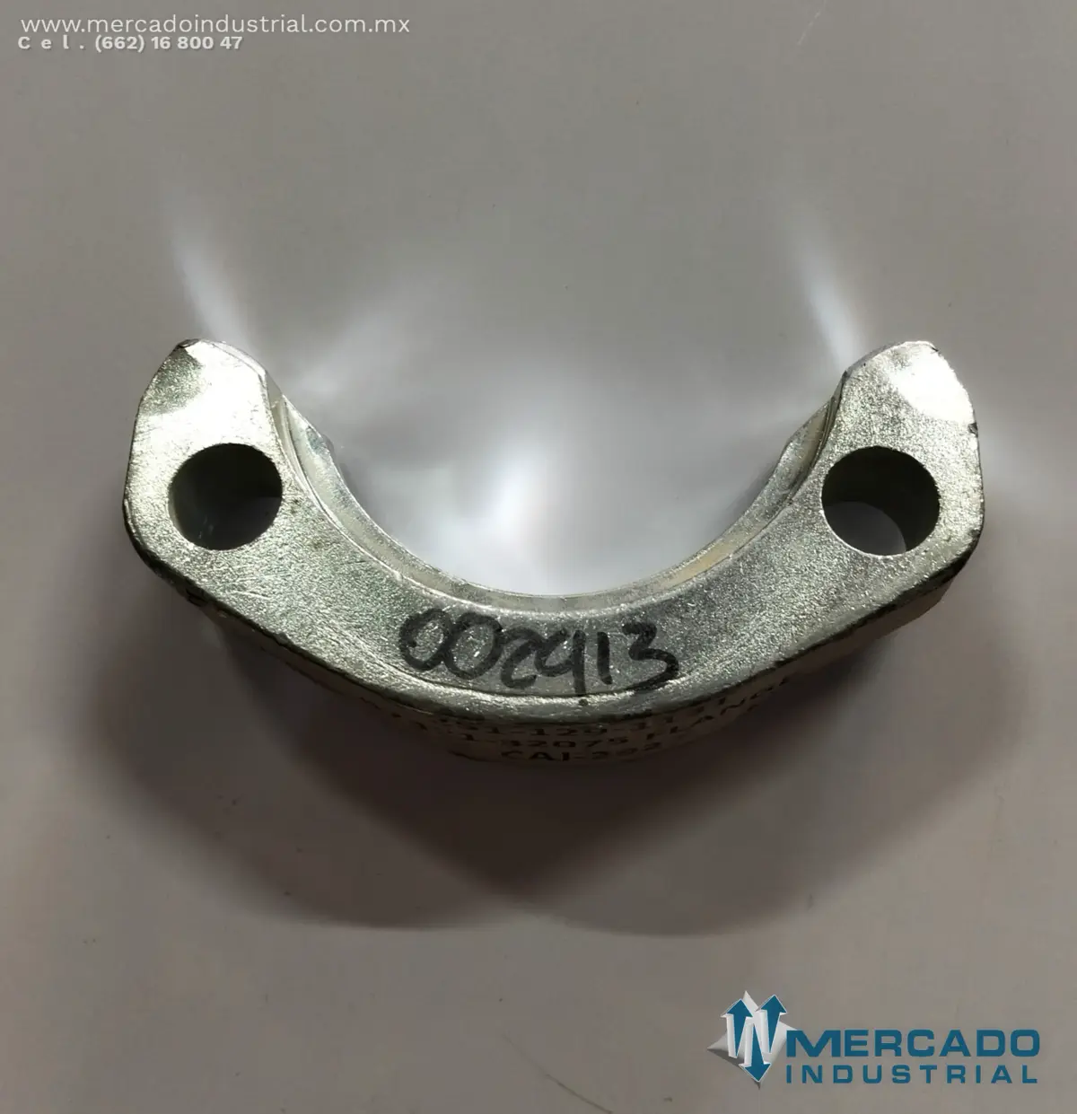 KOMATSU 07371-32076 FLANGE (HD785-5) - imagen 1