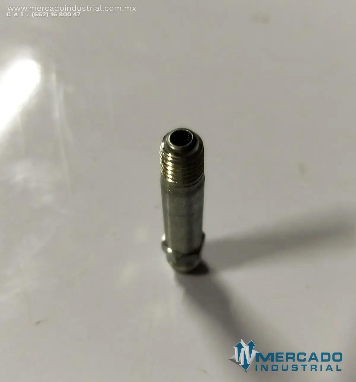 Komatsu 411-20-11322 FITTING (GRASERA PARA CRUCETA) (HD785-5/WA900) - imagen 1