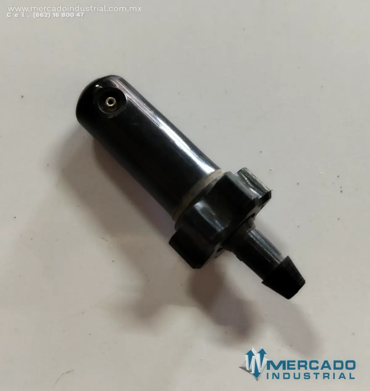 KOMATSU 421-54-15430 NOZZLE (HD785-5) - imagen 1