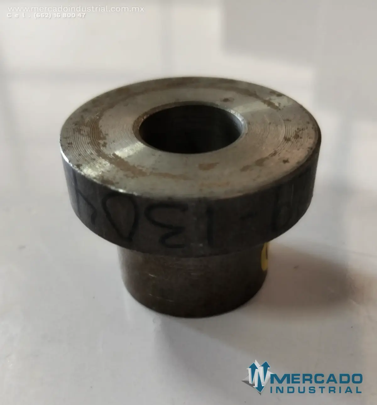 Komatsu 561-22-63690 SEAT (HD785-5) - imagen 1