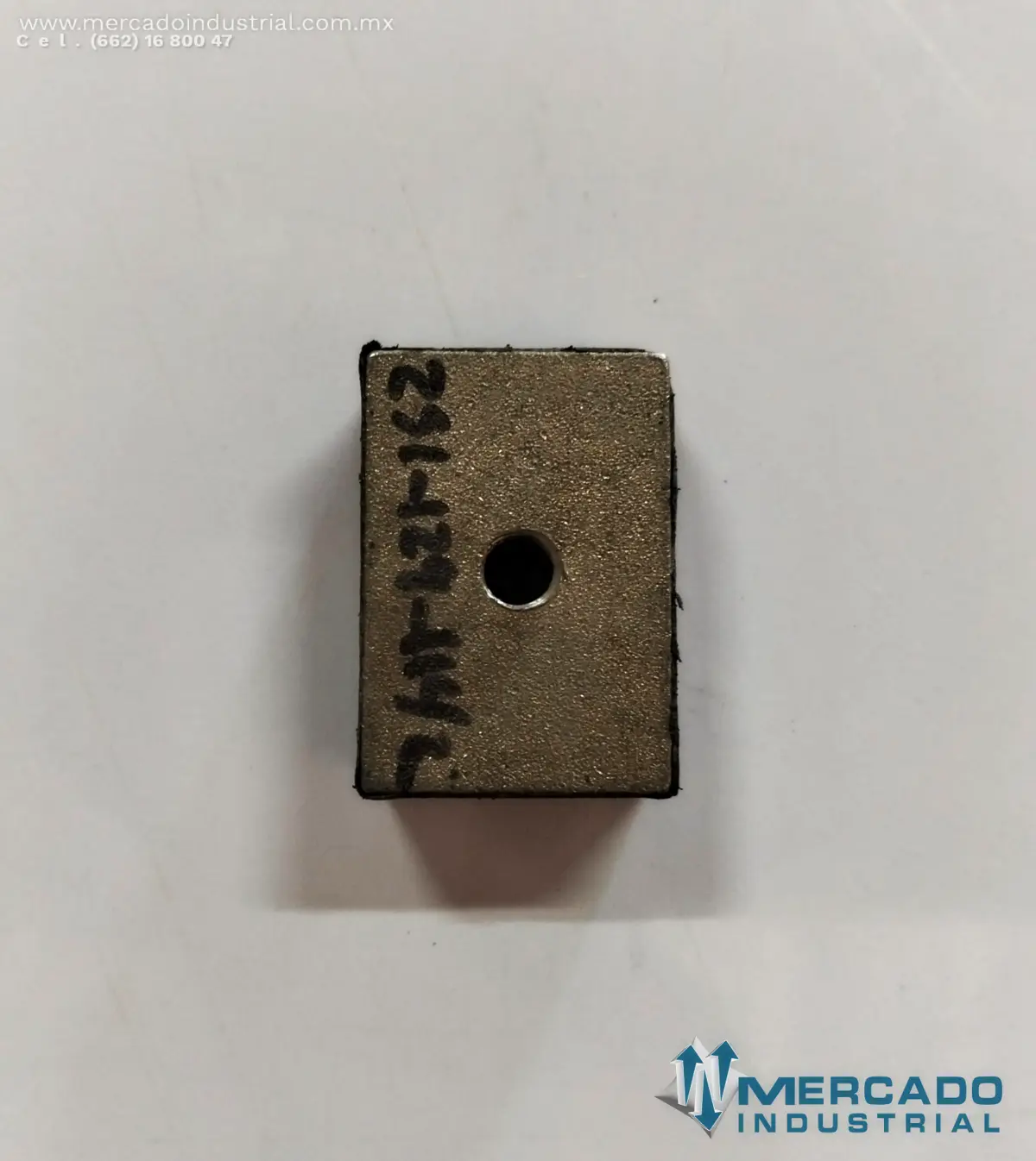 KOMATSU 6216-54-3810 CLAMP TUBE (WA900-3) - imagen 1