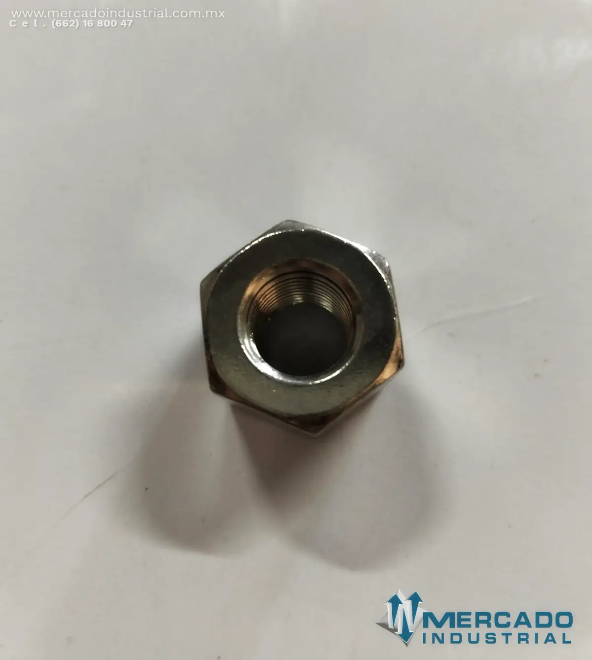 KOMATSU 6114-11-5590 NUT (D155AX-6) - imagen 1
