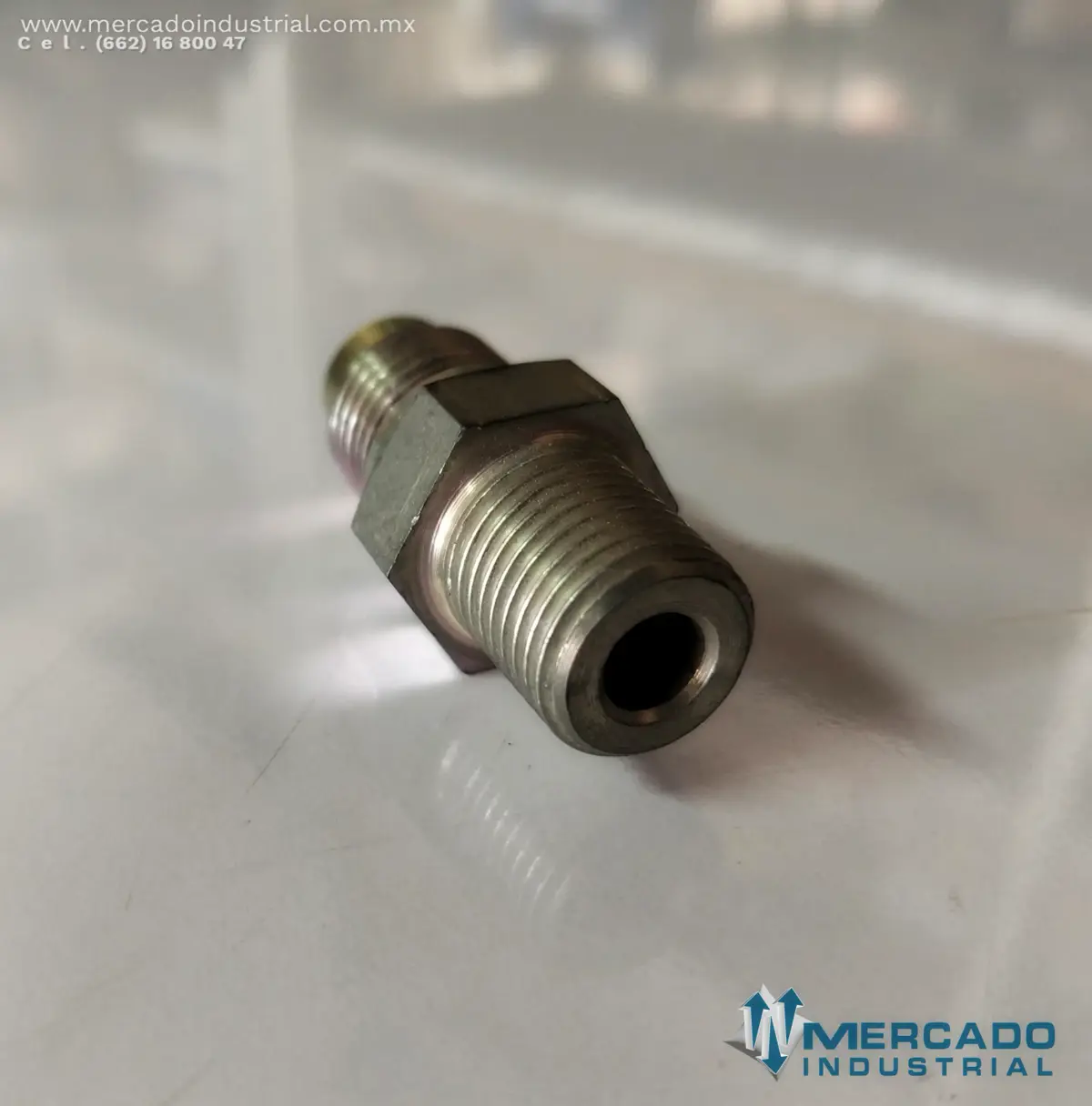 Komatsu 07214-50813 NIPPLE (HD785-5) - imagen 1