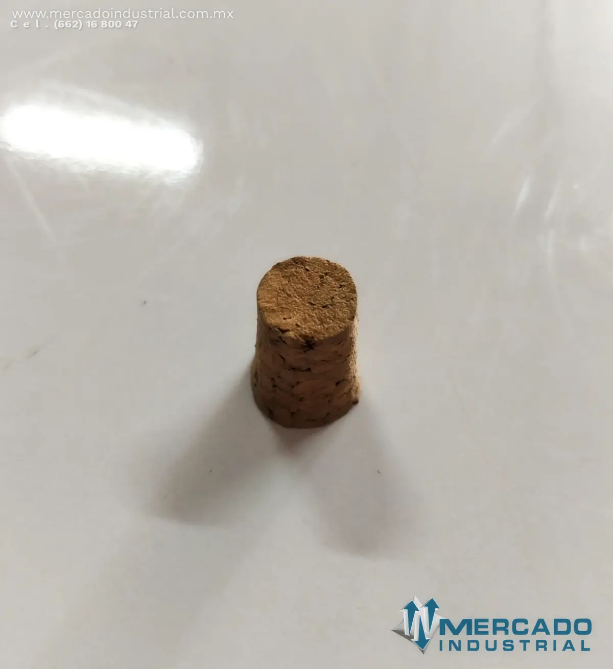 KOMATSU 07049-01215 PLUG (D61EX-15) - imagen 1