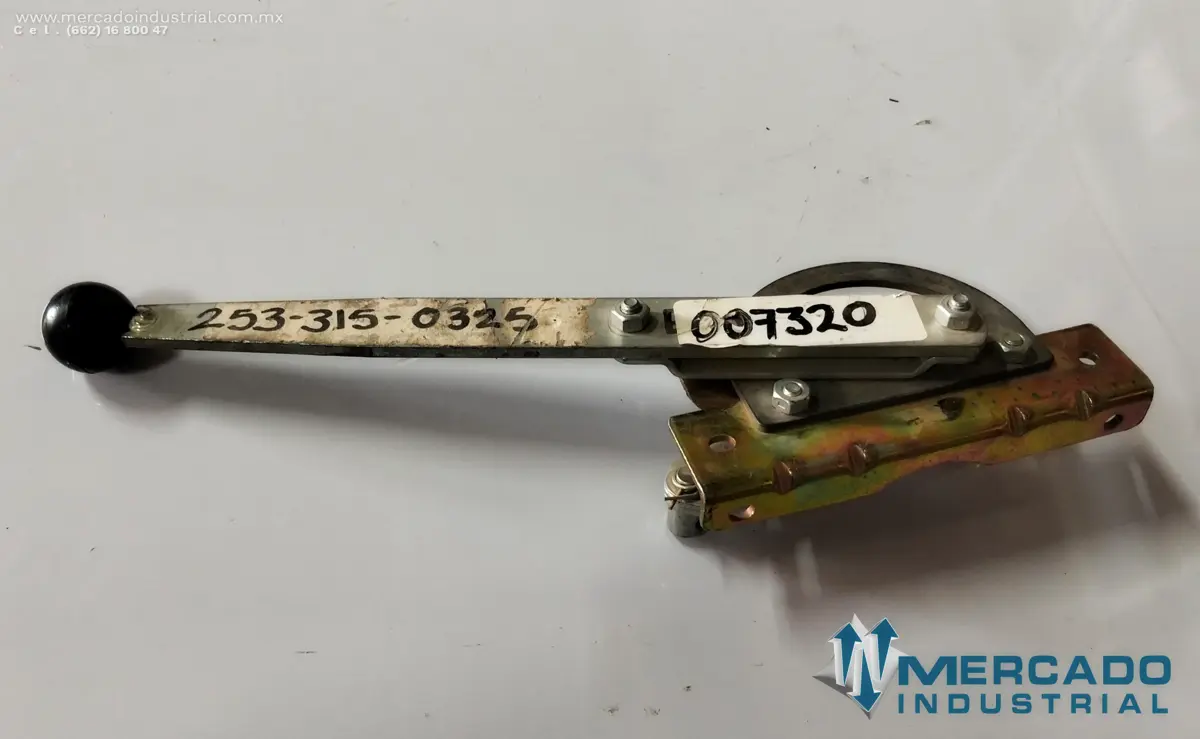 Komatsu 57500324 (58339129) CONTROLLER LEVER - imagen 1