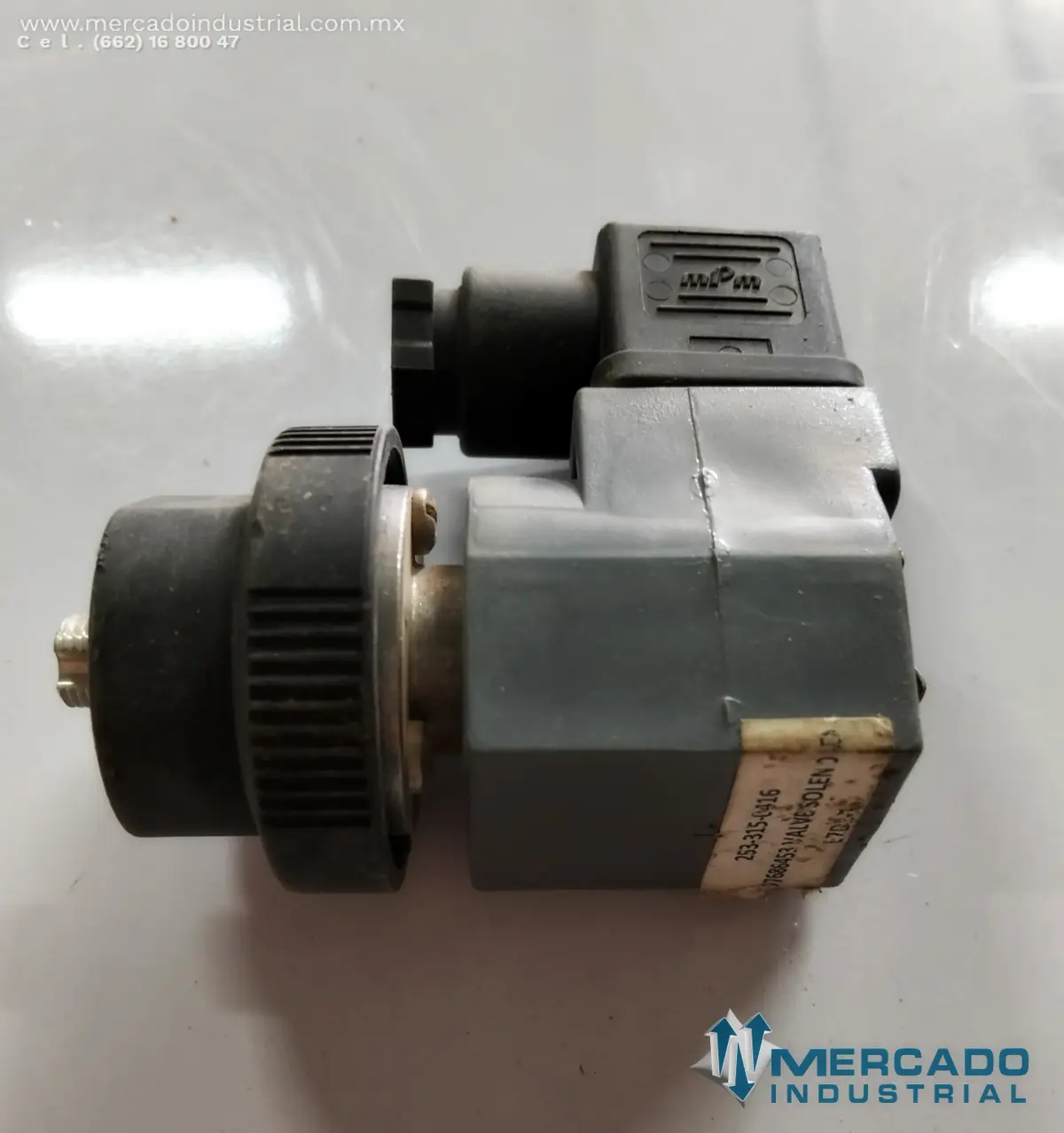 KOMATSU 57686453 VALVE SELENOIDE 24/DC - imagen 1