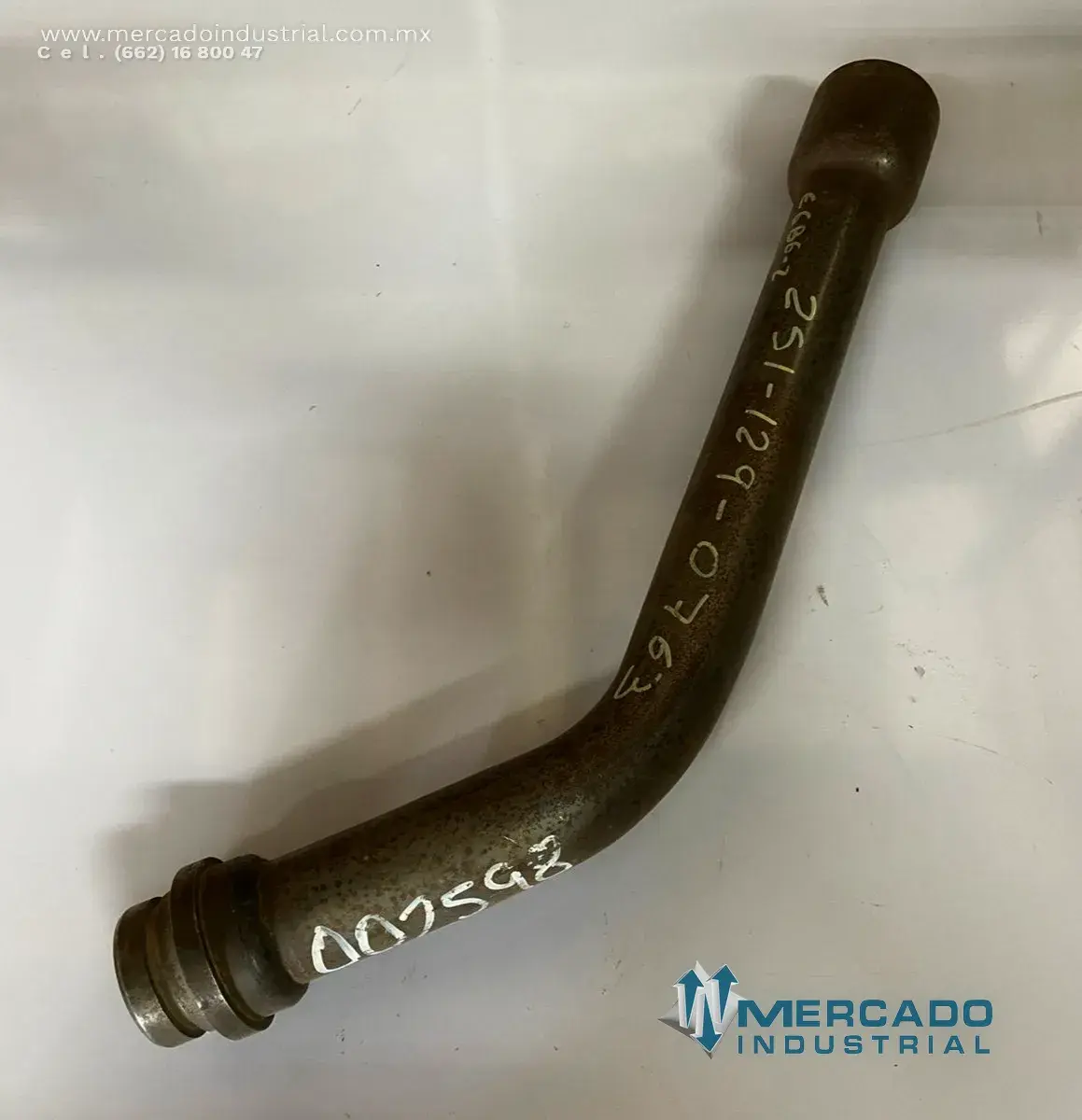 KOMATSU 6215-21-7520 FILLER TUBE (HD785-5) - imagen 1