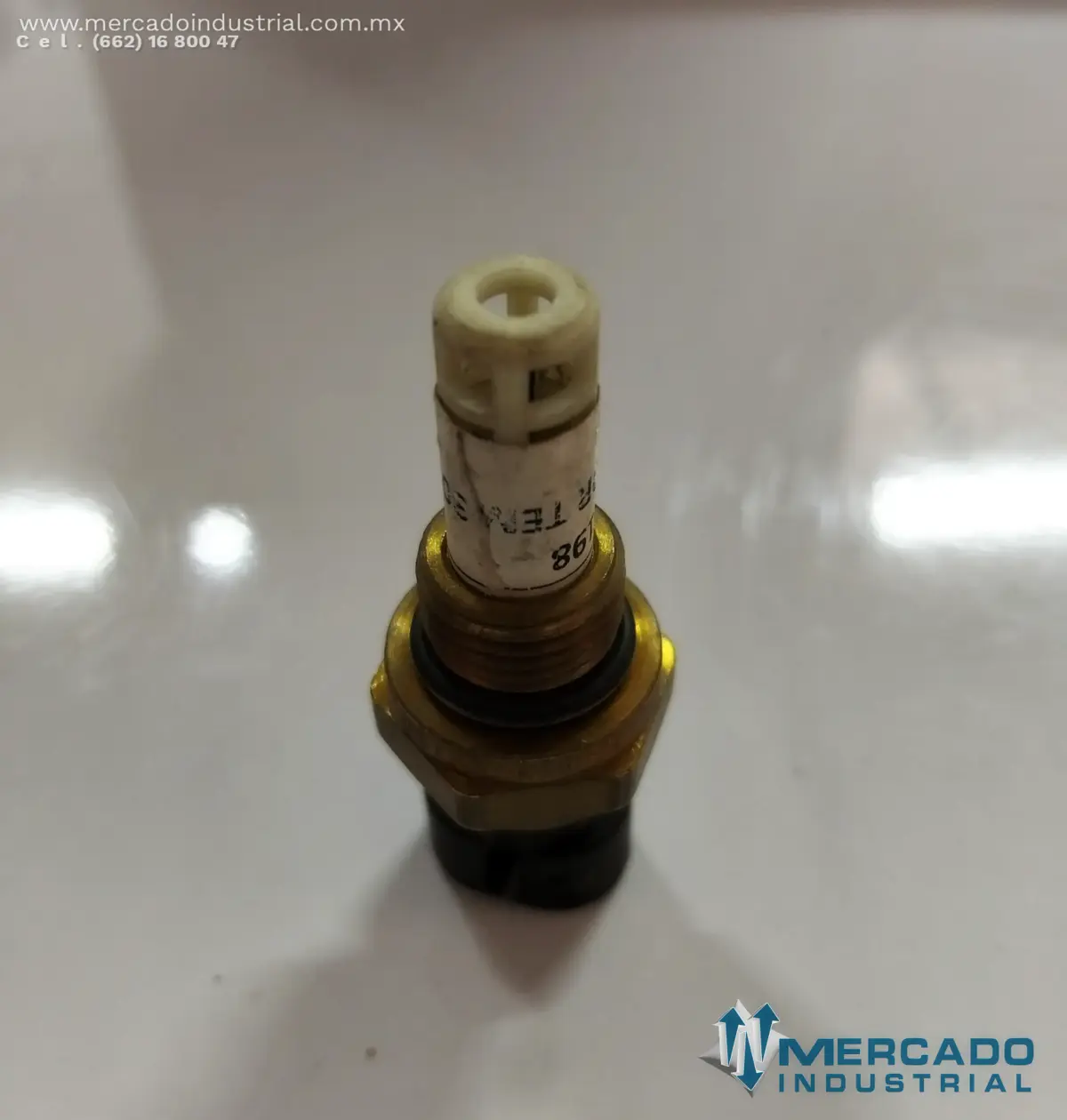 Komatsu 3085185 SENSOR TEMPERATURE (PC3000-6) - imagen 1