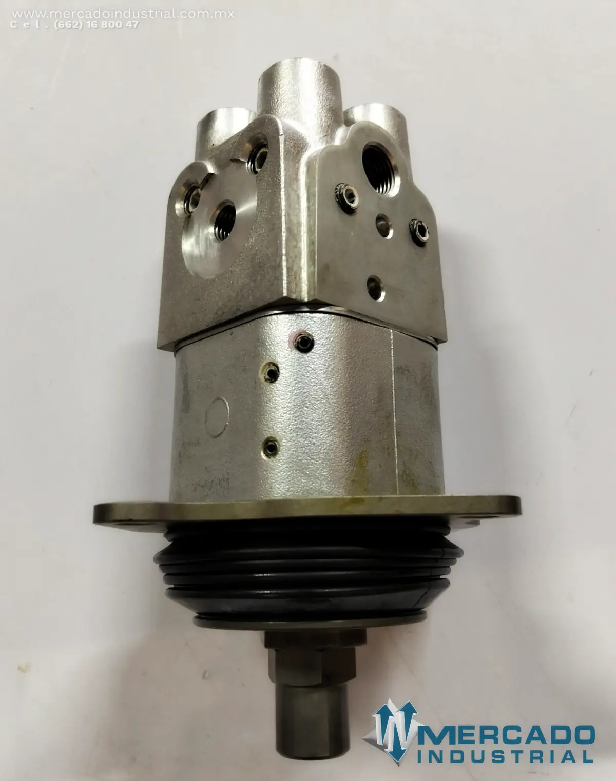 KOMATSU 702-16-01421 VALVE ASSEMBLY (D375A-5) - imagen 1