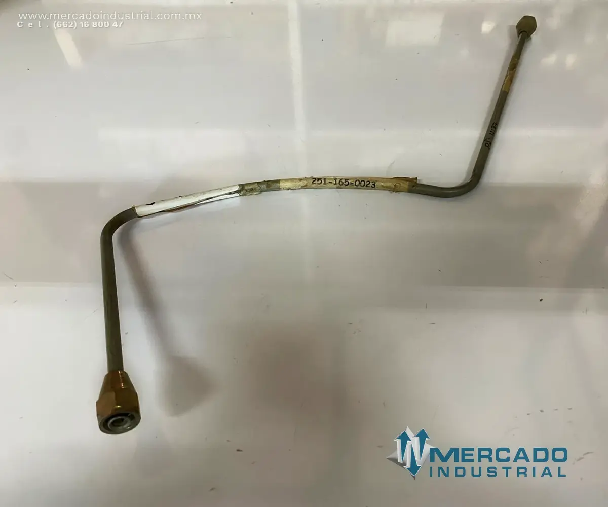 KOMATSU 561-35-74570 TUBE (HD785-5) - imagen 1