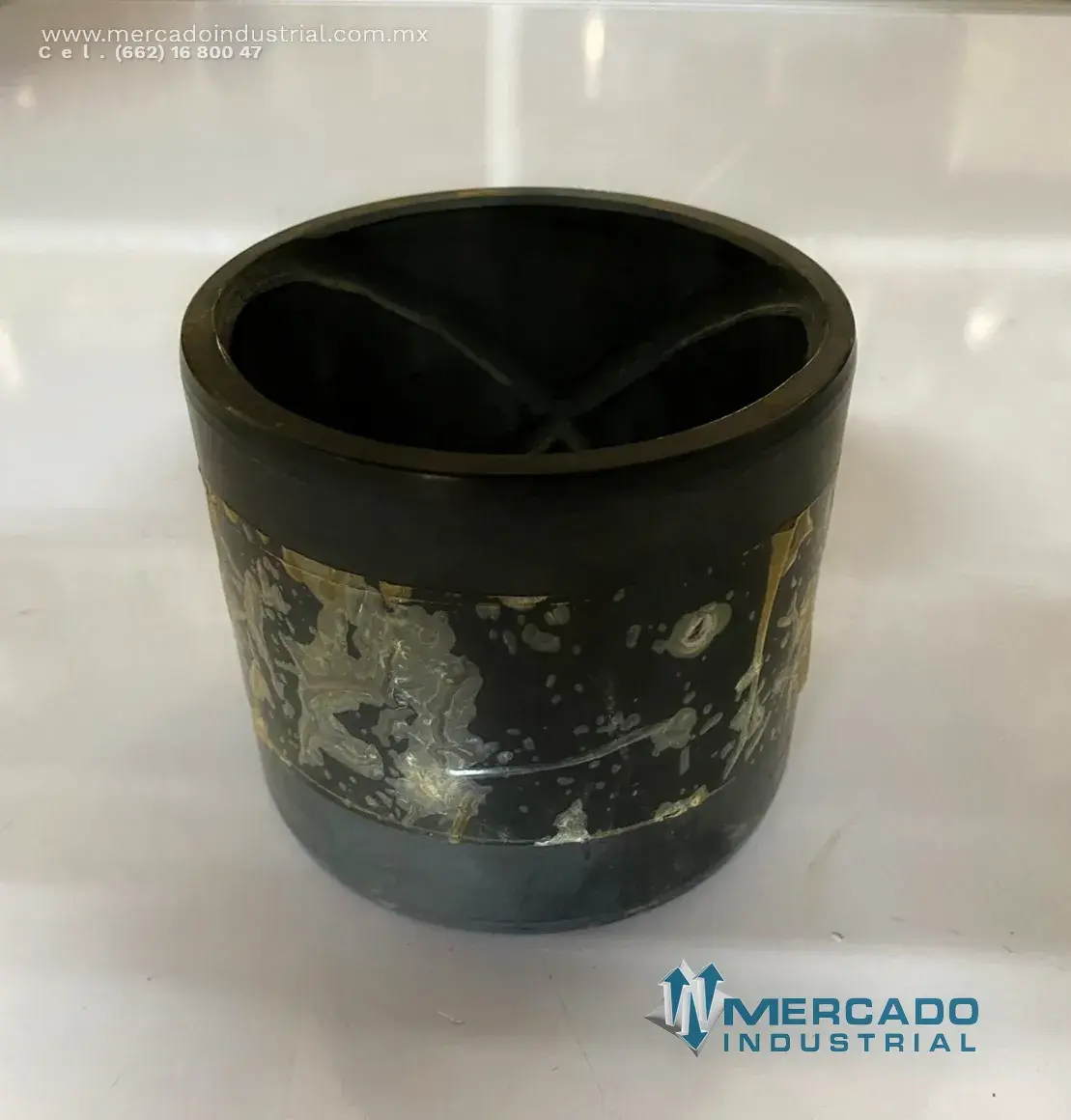 KOMATSU 207-70-32150 BUSHING (PC300-7E0) - imagen 1